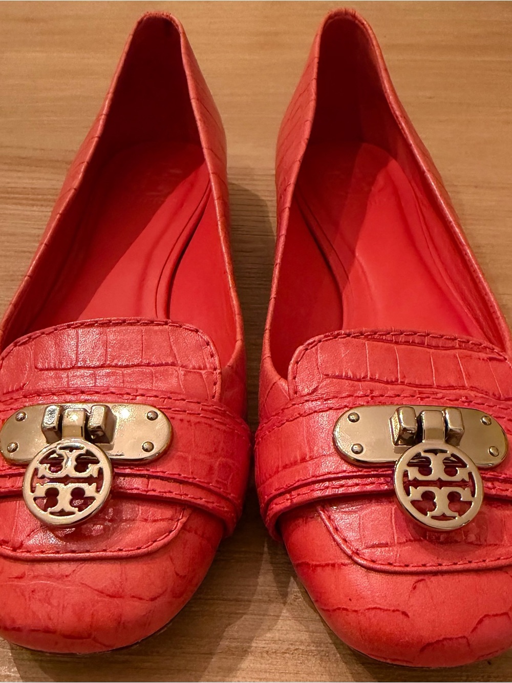 Tory Burch Red Croc-Embossed Flats with Gold Logo Plaque